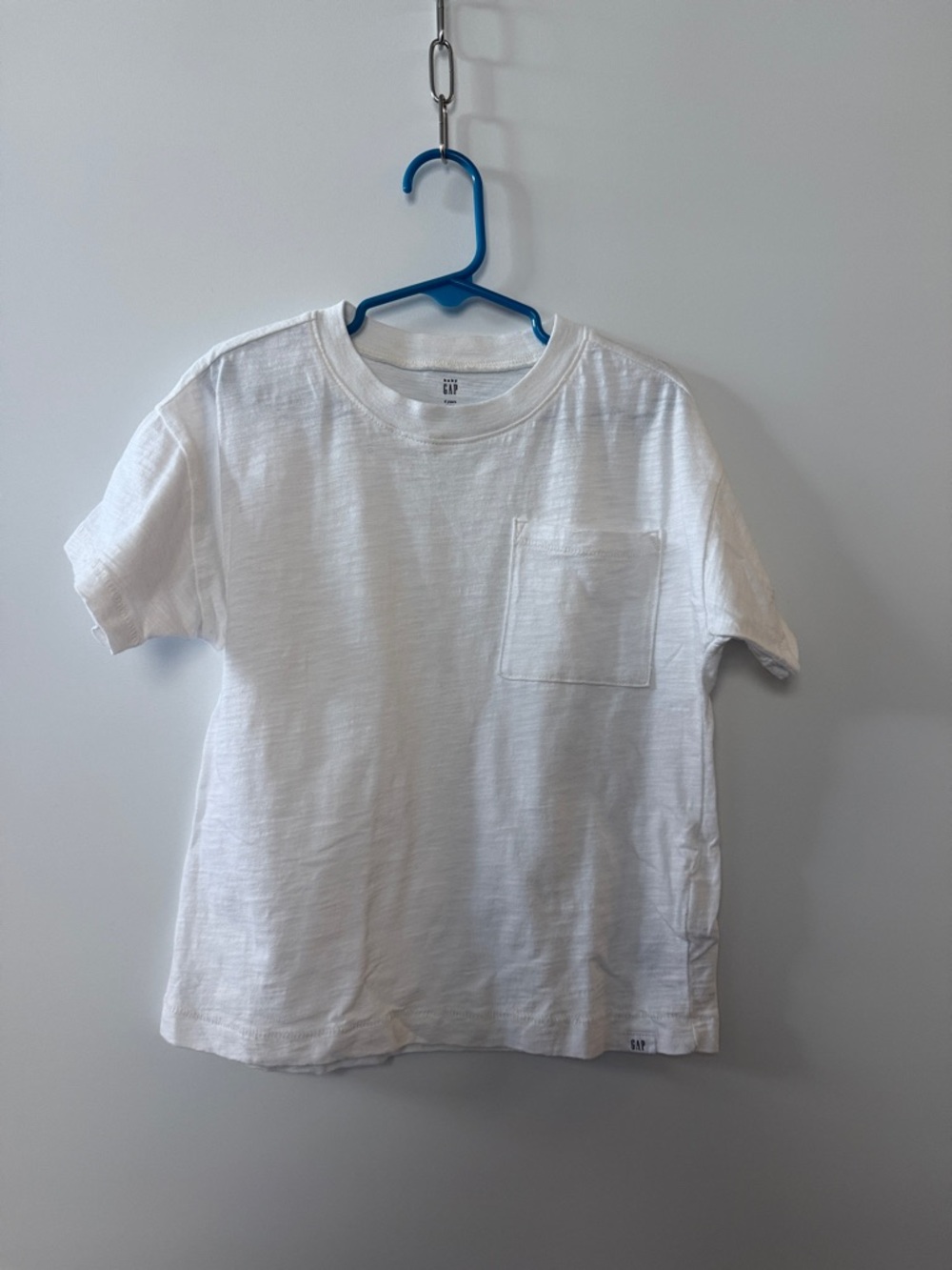 GAP White Short Sleeve Pocket Tee